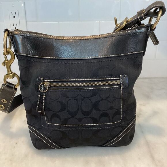Coach Jacquard Signature Logo Convertible Crossbody Small Bucket Bag (#2) - Picture 4 of 12